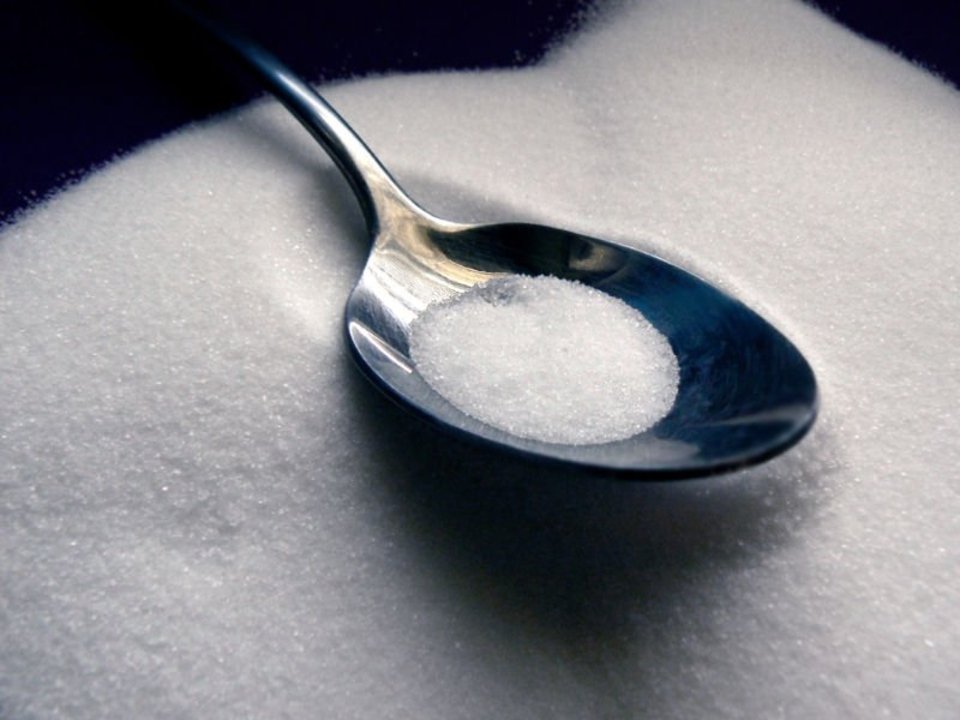Исключив сахар, можно побороть рак
