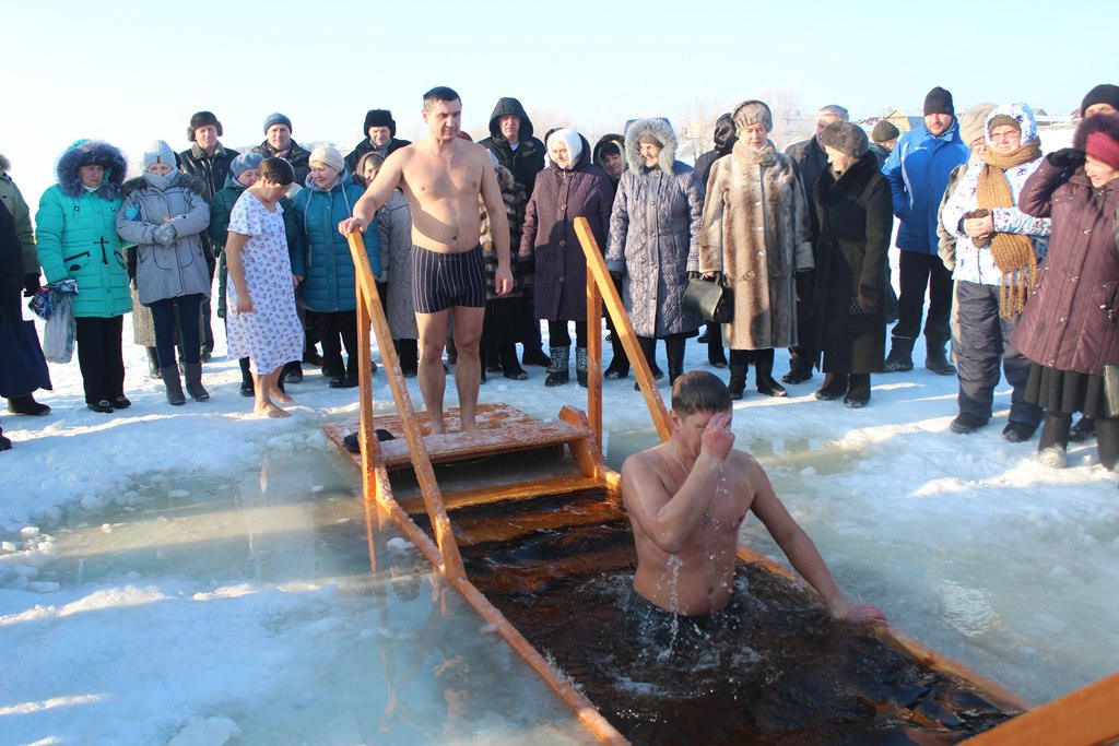 Крещение. Купание в купели. Лаишево. ФОТОГАЛЕРЕЯ