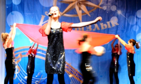 Поет Виктория Юшкова (Сокуры).  Отборочный тур конкурса «Созвездие- Йолдызлык» в Лаишеве
