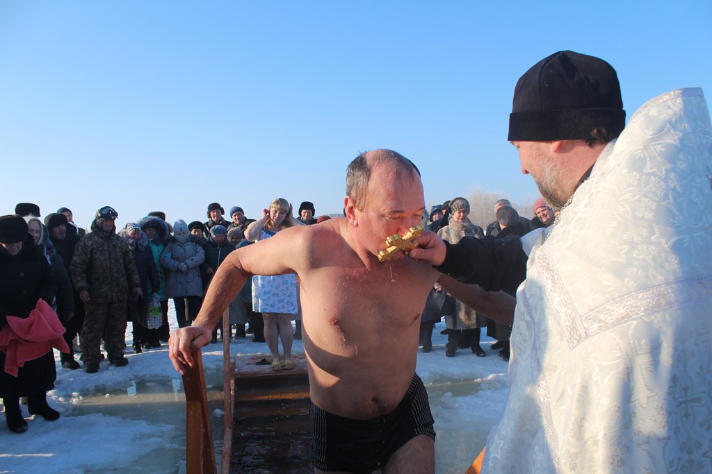 Крещение. Купание в купели. Лаишево. ФОТОГАЛЕРЕЯ