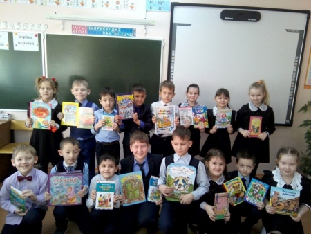 Международный день книгодарения отметили во многих школах Лаишевского района