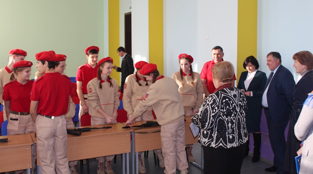 Депутаты района вместе с депутатом Госсовета РТ обсудили проблемы молодежи