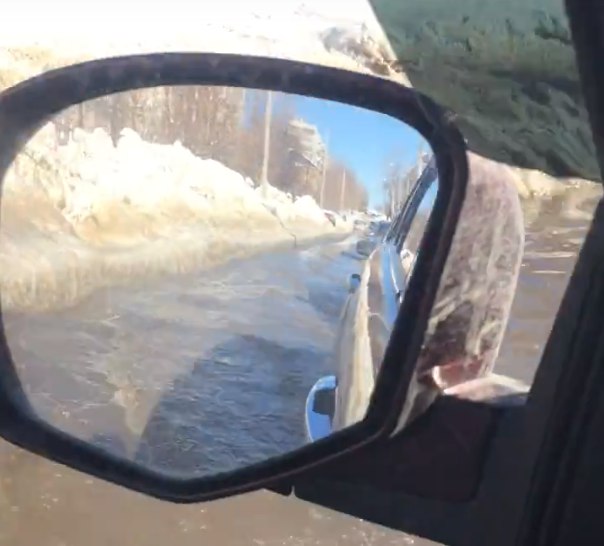 Потоп  в Казани при 13-градусном морозе
