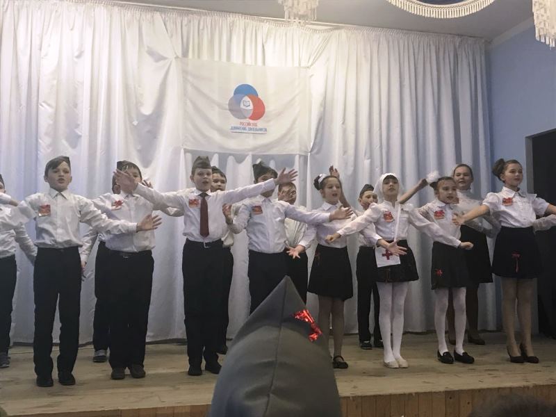 В Лаишевской школе №2 прошел конкурс патриотической песни