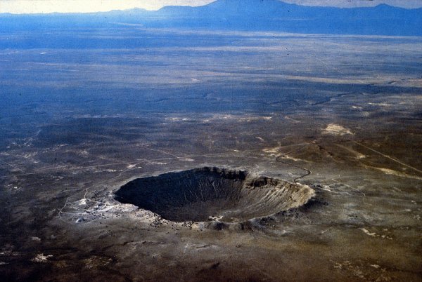 Математическая модель нашла 200 ненайденных метеоритных кратеров на Земле