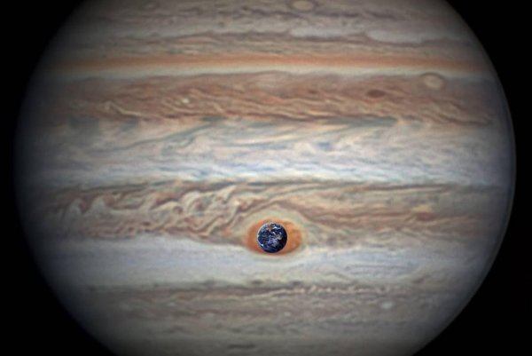 «Горячий Юпитер». Ученые нашли уникальную планету-угрозу Земле