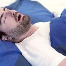 Гибкий датчик поможет диагностировать остановку дыхания во сне